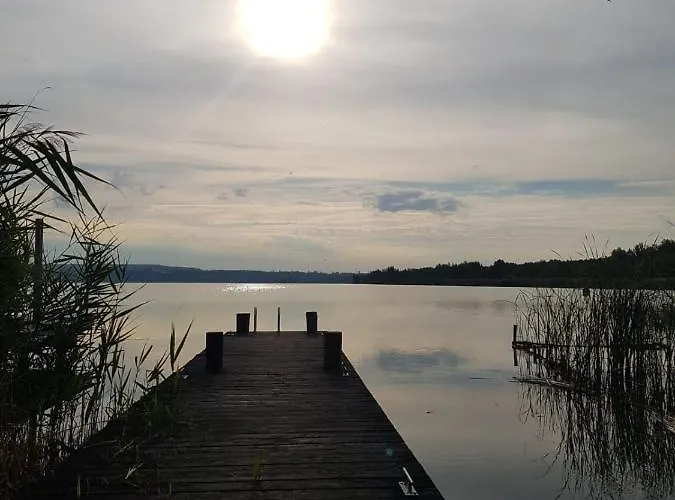 Lagunenhaus Joy بيت للعطل Neukieritzsch